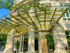 Exterior - Mercure Hanoi La Gare (Hanoi)