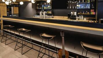 Bar (in der Unterkunft)