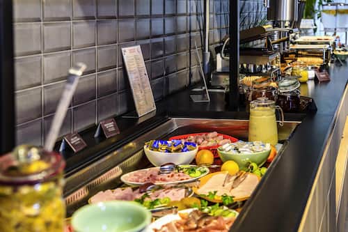 Dagelijks ontbijtbuffet (toeslag)