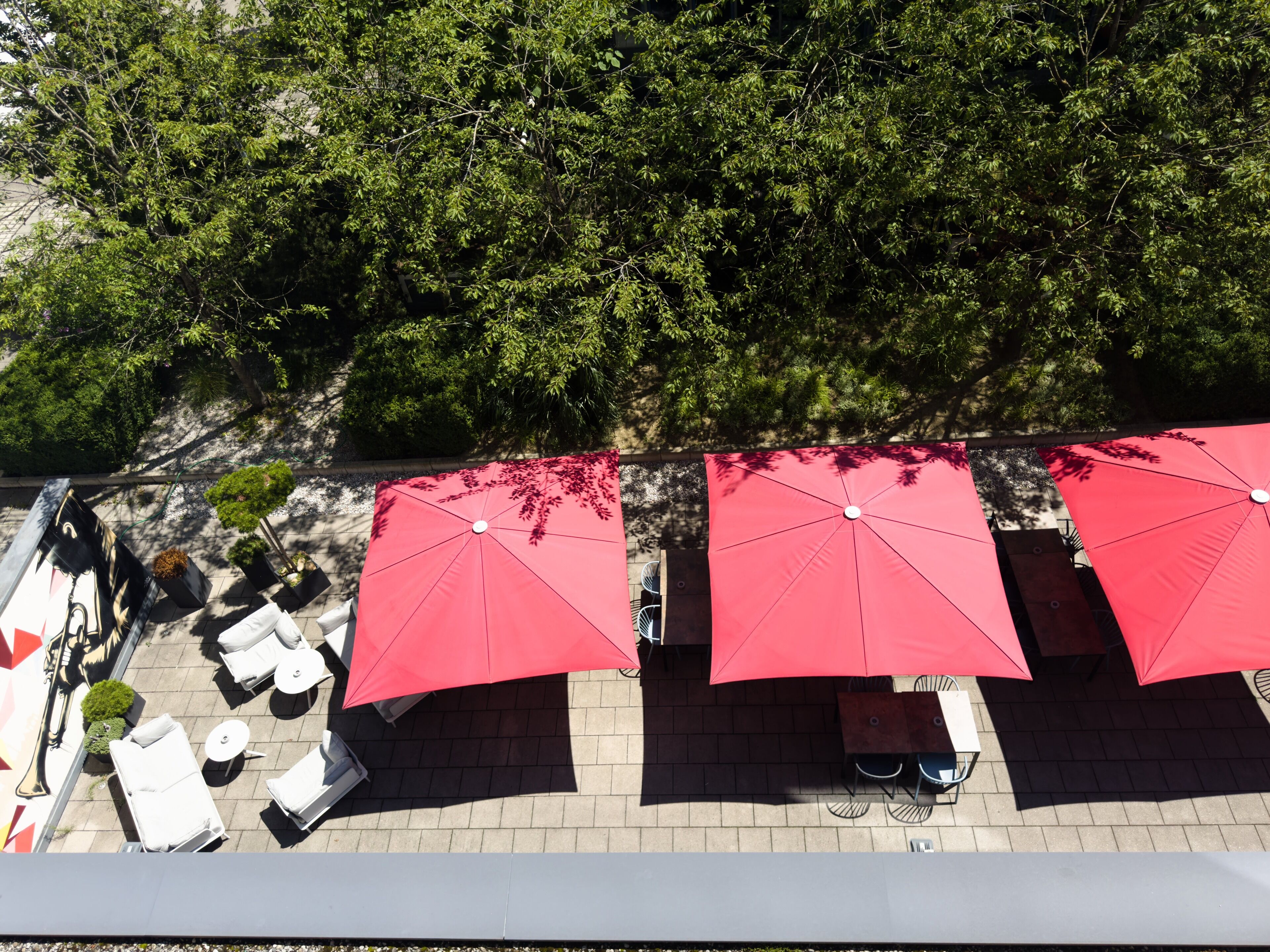 تناول الطعام بالخارج