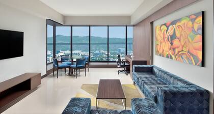 Four Points by Sheraton Navi Mumbai, Vashi