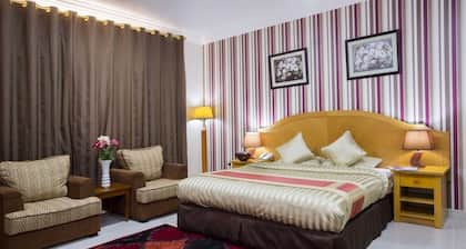 Safeer Plaza Hotel