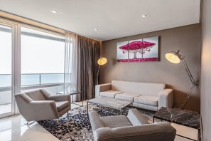 Suite presidencial, balcón, vista al mar | Balcón