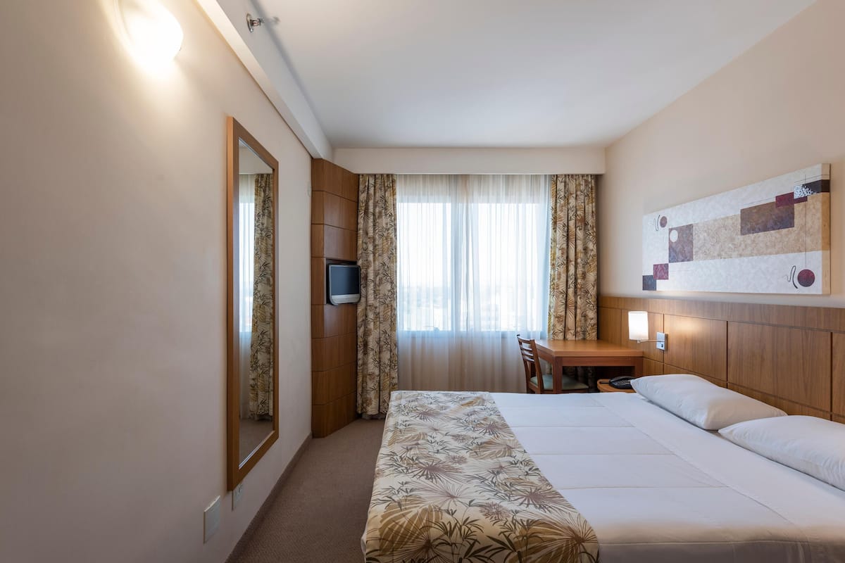 Minibar, in-room safe, desk, blackout curtains