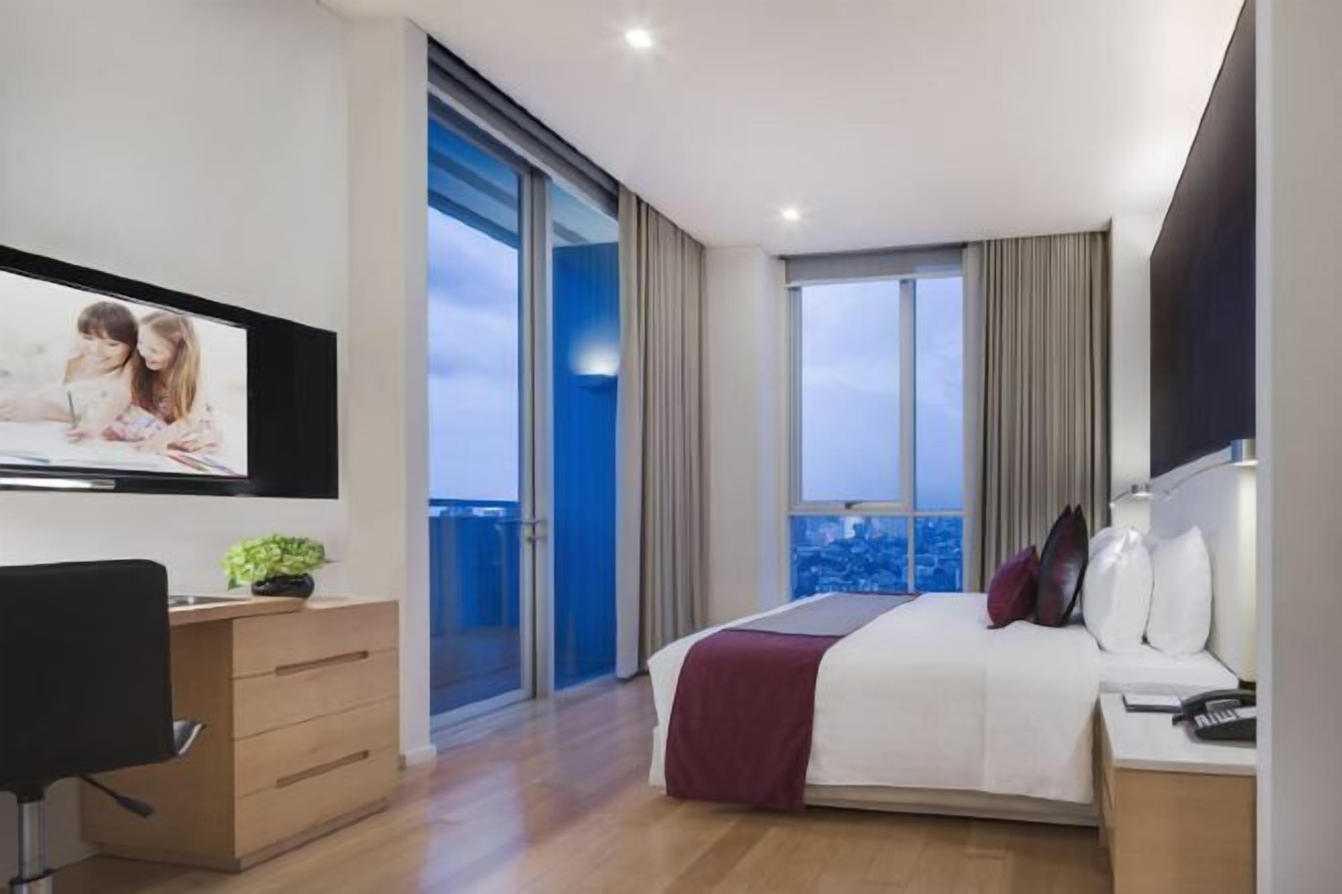 In-room safe, desk, laptop workspace, blackout drapes