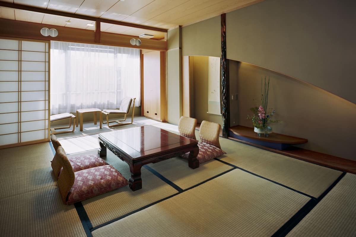 Traditional Room | Living room | TV