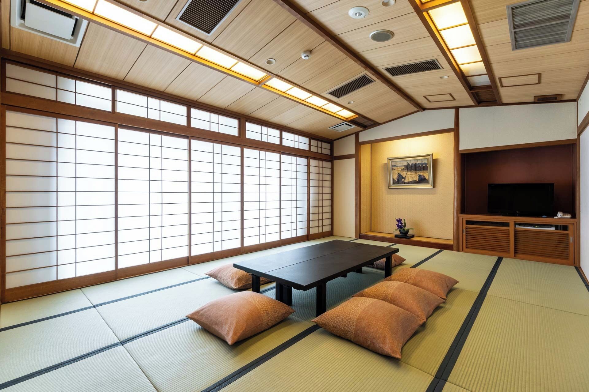 Japanese Style Family Room (Shared Toilet and Bathroom), Non Smoking | In-room safe, individually decorated, individually furnished