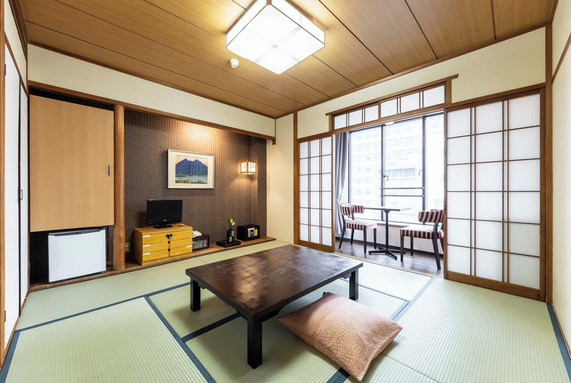 客房内保险箱、特色装修、特色家居、遮光窗帘