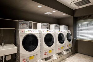 Laundry room - remm Akihabara (Tokyo)