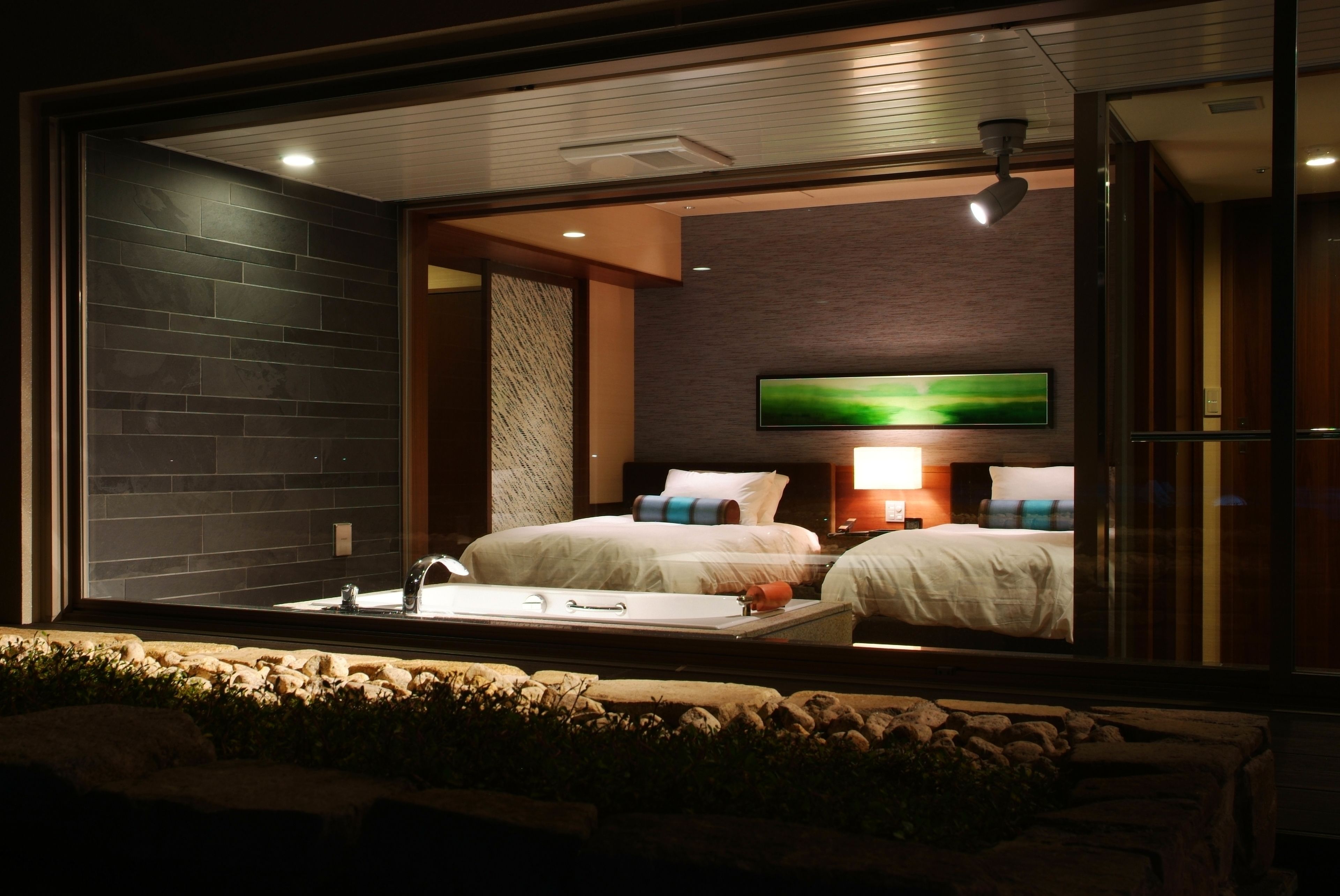 "tokijiku" twin suite, non smoking | 1 bedroom, down duvets, in-room safe, blackout curtains