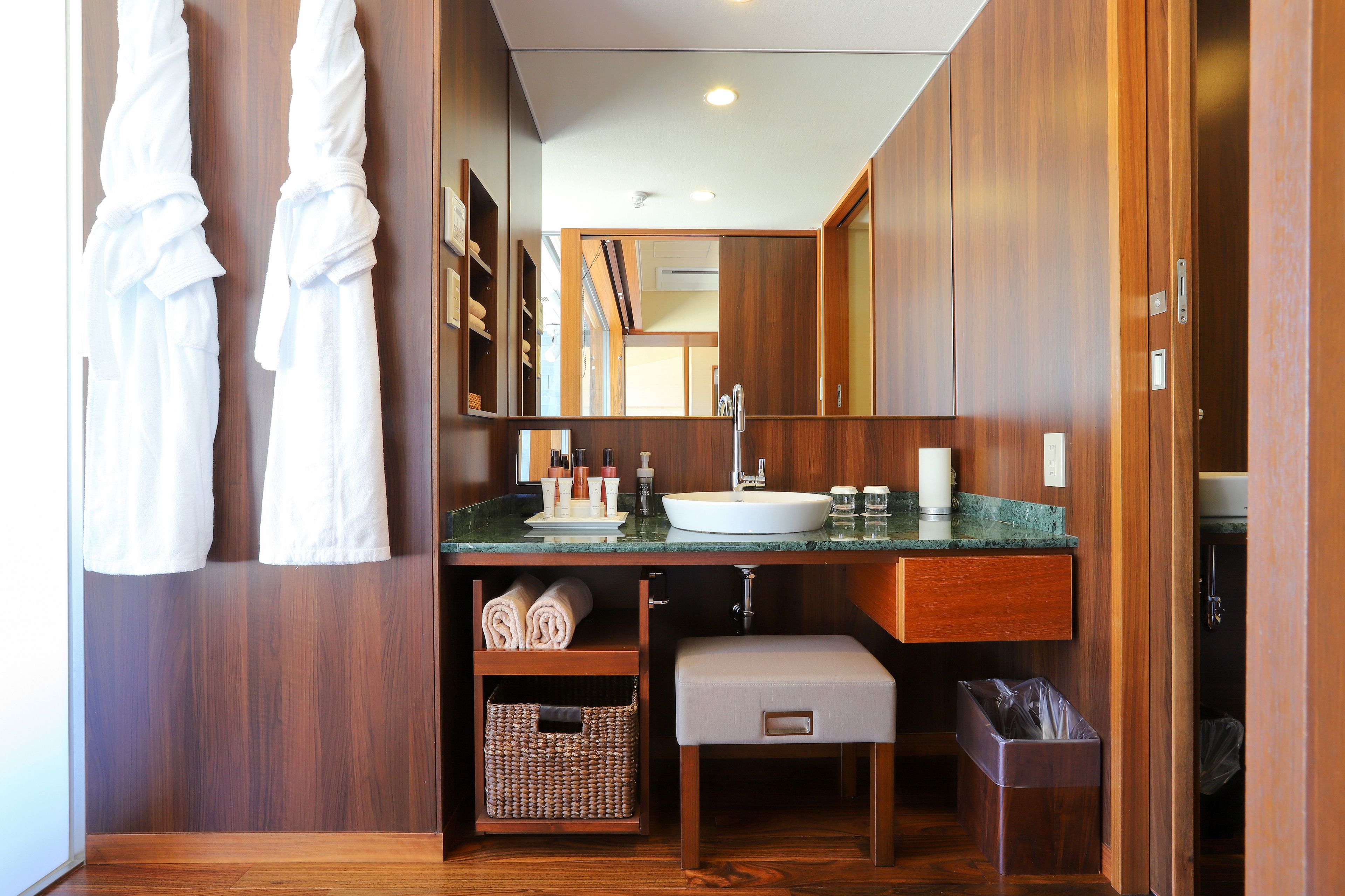 "tokijiku" twin suite, non smoking | room amenity