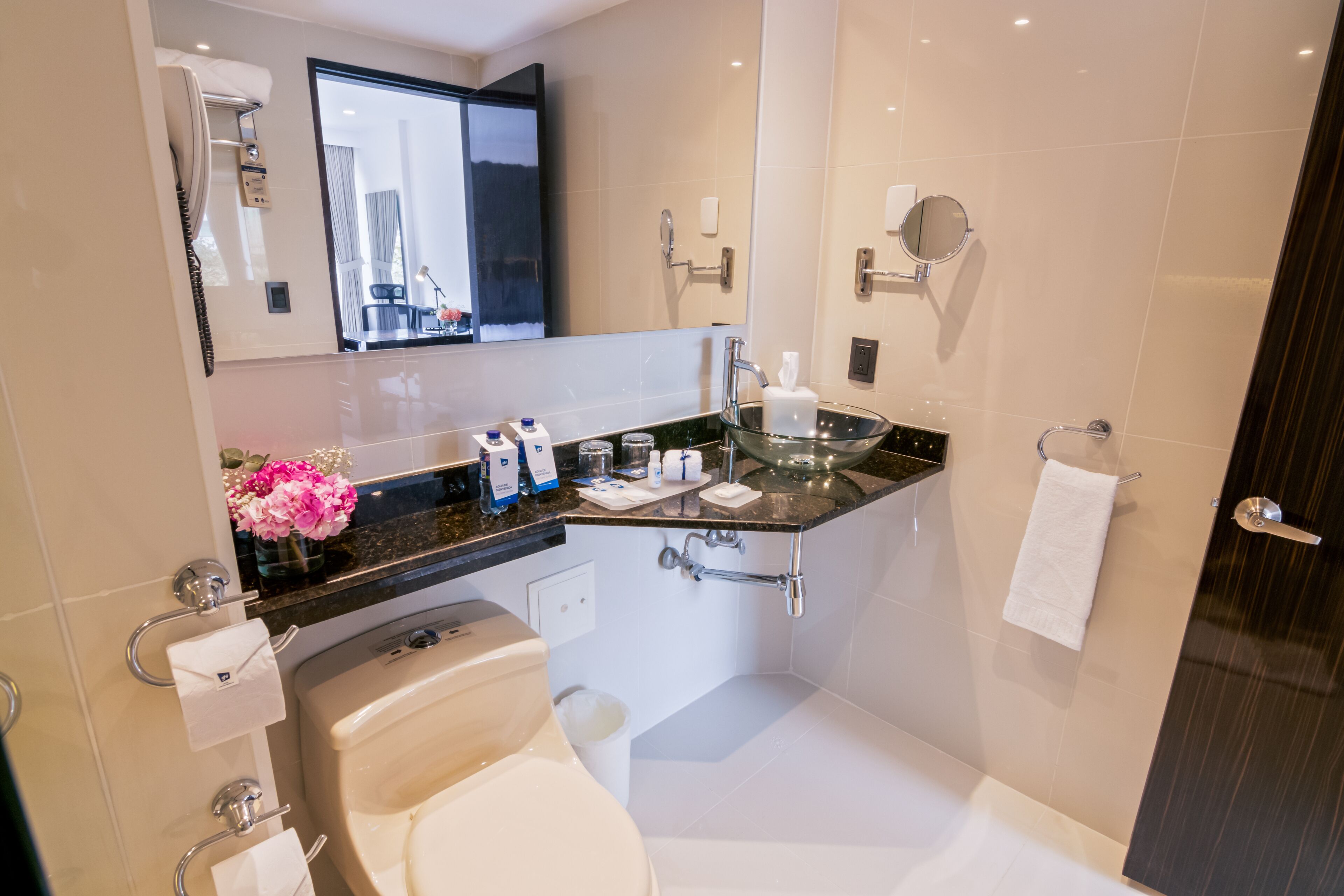 classic twin room | bathroom | shower, rainfall showerhead, free toiletries, hair dryer