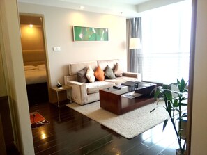 Living area - Somerset Jiefangbei (Chongqing)