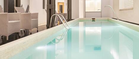 Indoor pool, seasonal outdoor pool