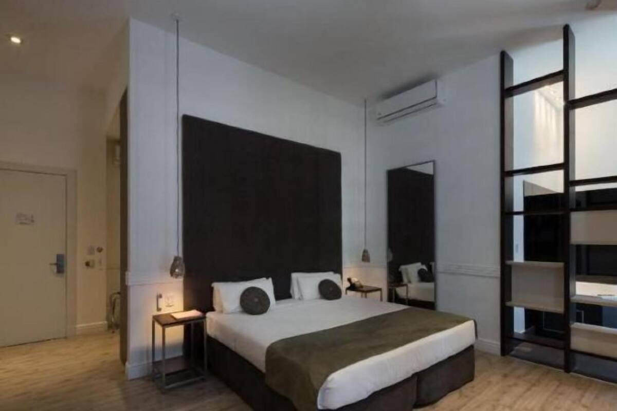 Down duvets, minibar, in-room safe, desk