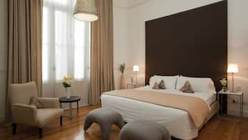 Minibar, in-room safe, desk, soundproofing