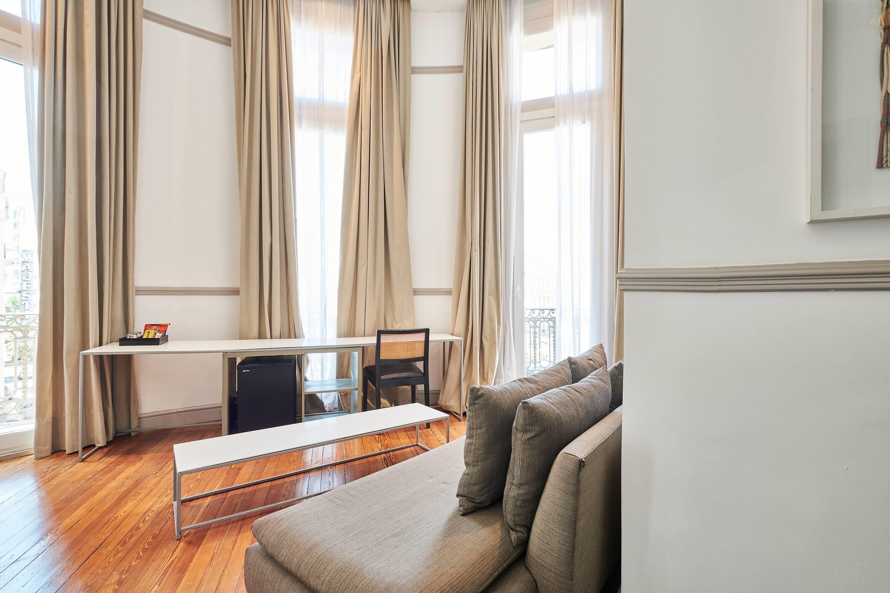 minibar, in-room safe, desk, soundproofing