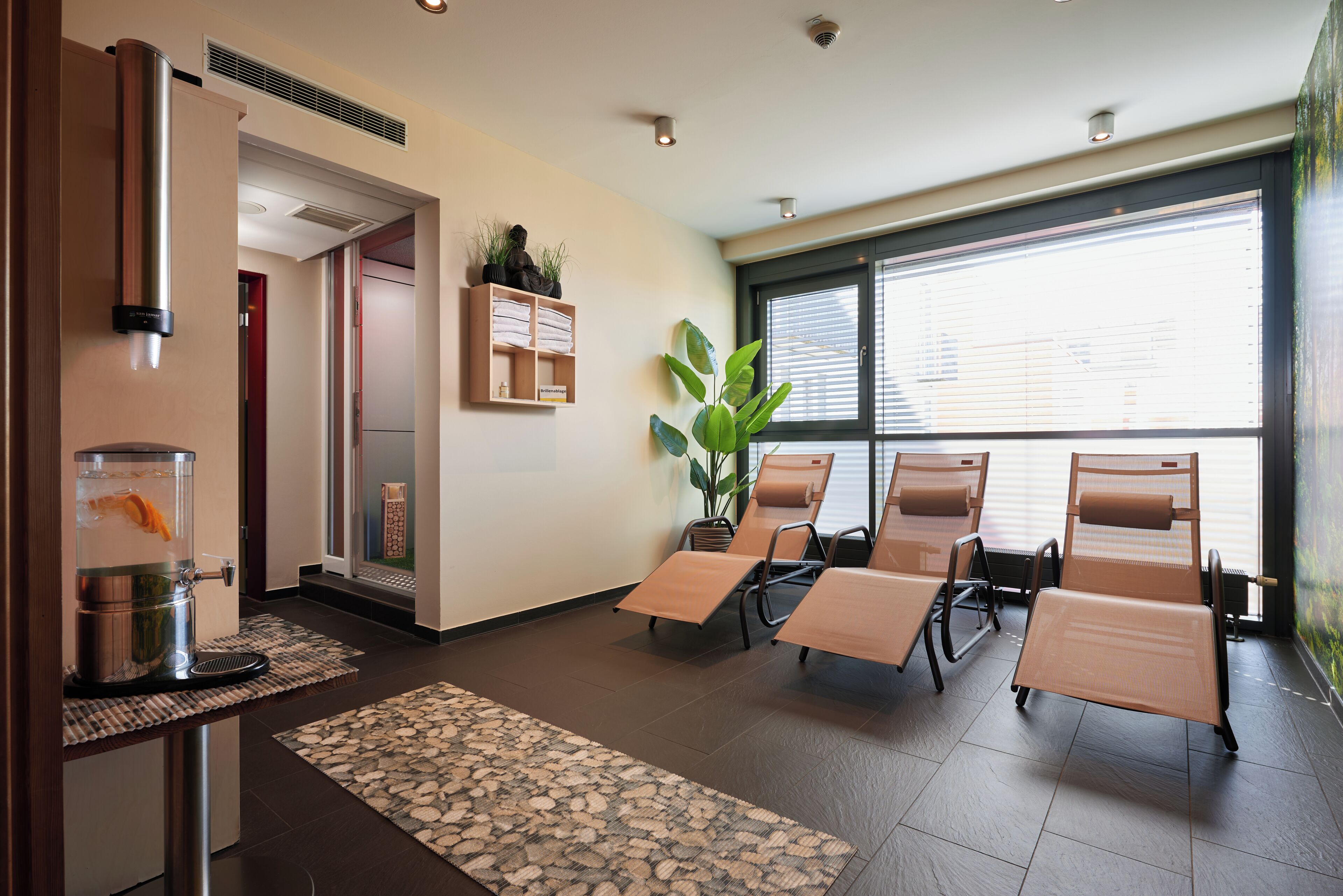 Foto - NOVINA HOTEL Tillypark