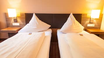 Rúmföt af bestu gerð, rúm með Select Comfort dýnum, míníbar