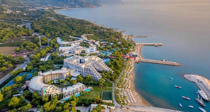 Rixos Sungate - The Land of Legends Access