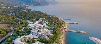 Rixos Sungate - The Land of Legends Access