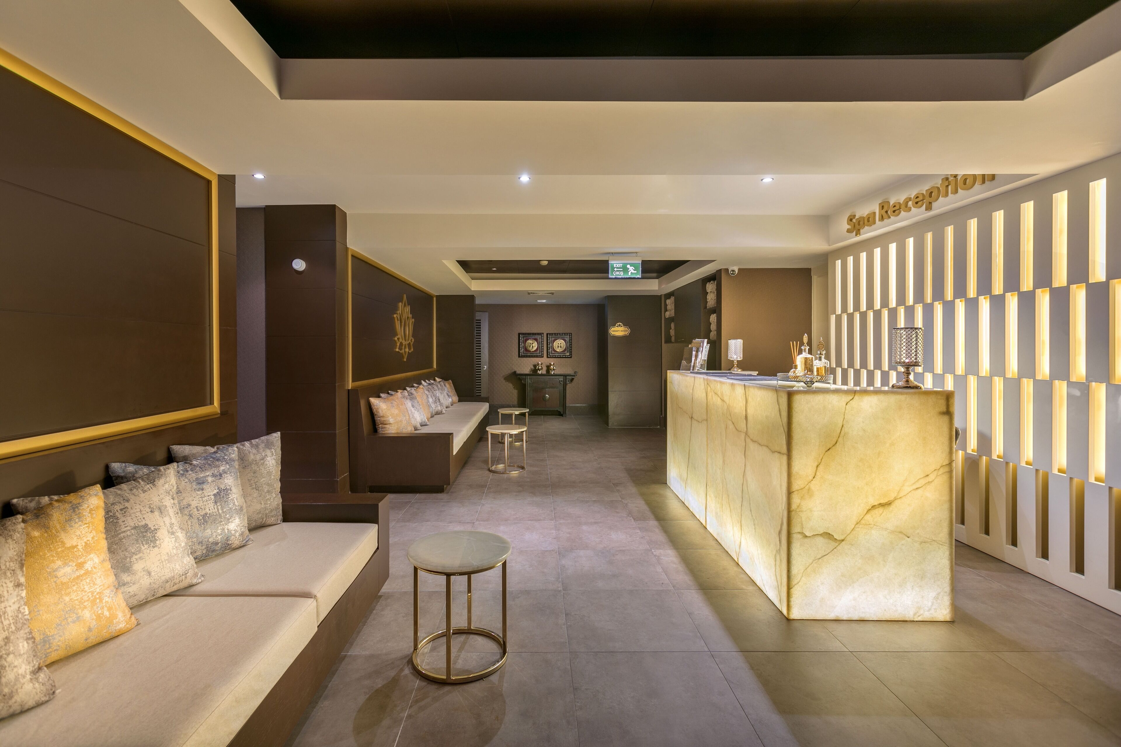 couples treatment room(s), sauna, steam room, turkish bath/hammam