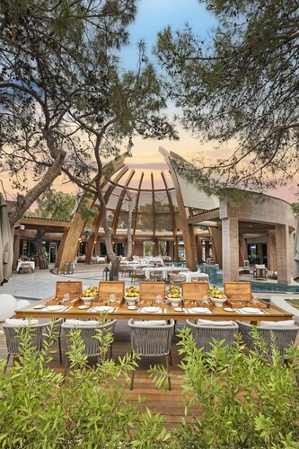 Rixos Sungate - The Land of Legends Access