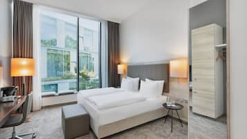 Superior Double Room | In-room safe, desk, soundproofing, free WiFi