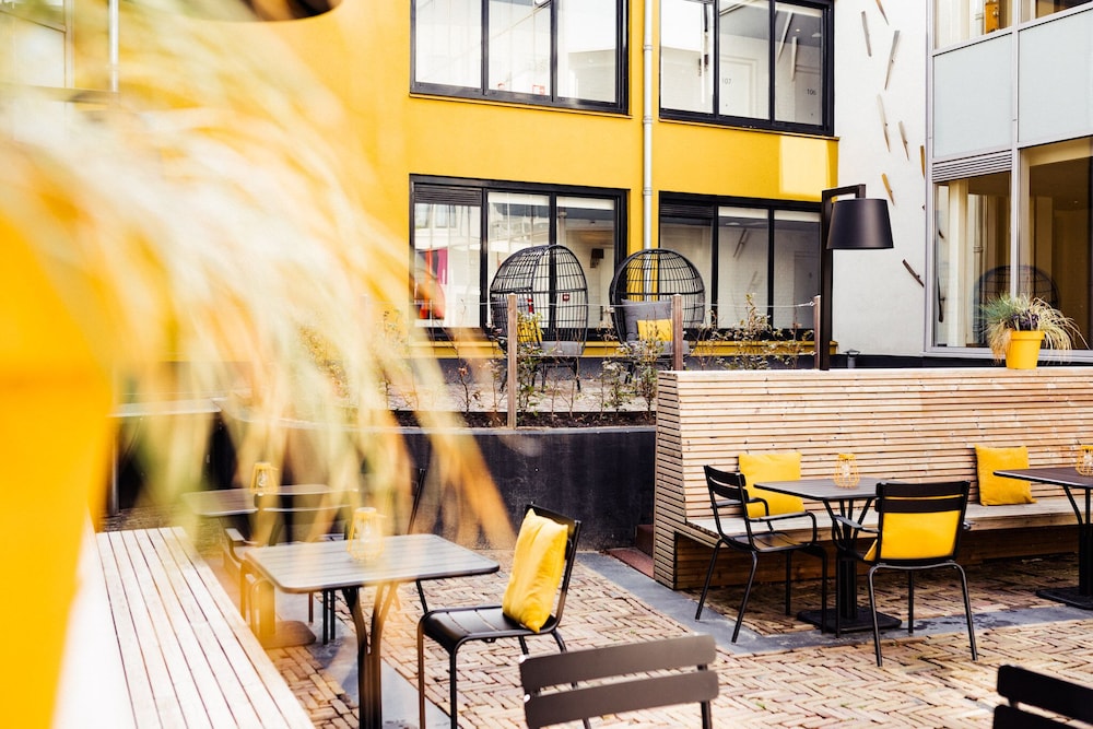 Post-Plaza Hotel & Grand Café by null