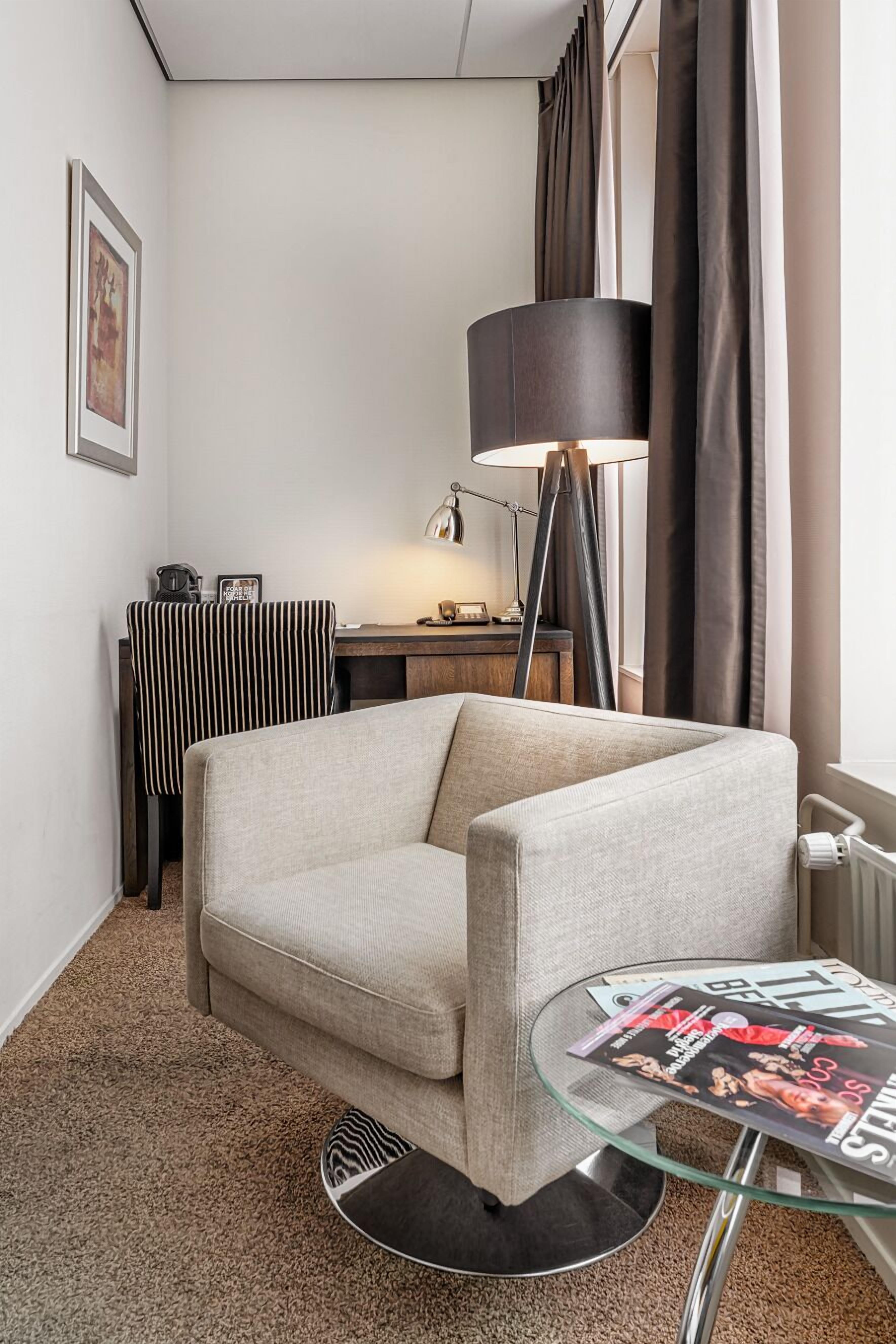 单人房 | 客房内保险箱、隔音、熨斗/熨板、免费 WiFi