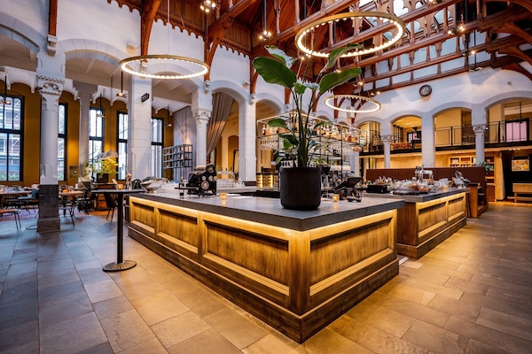 Bar (di hartanah)