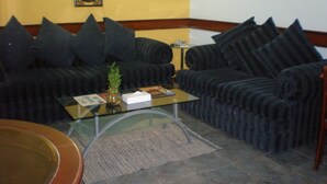 Junior Suite (Triple) | Lobby sitting area - Concord International Hotel (Manama)