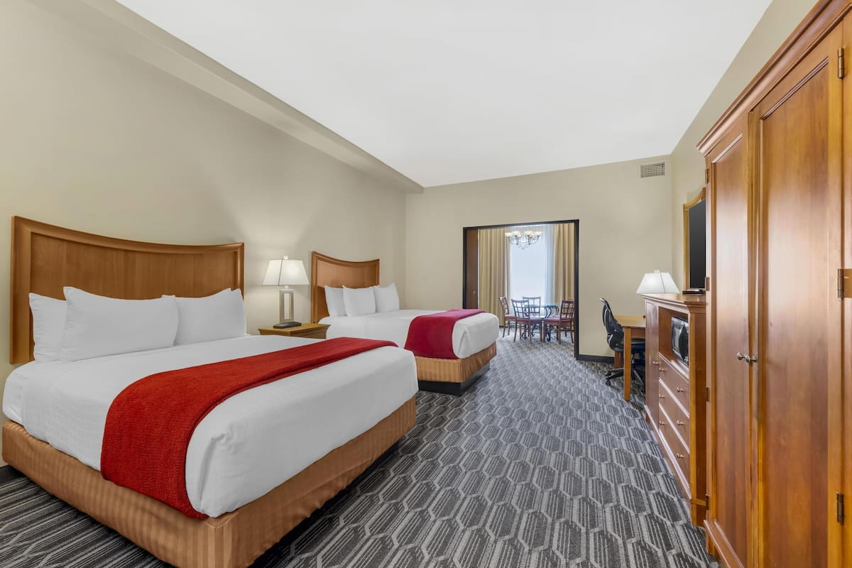 Suite, Multiple Beds, Non Smoking | Premium bedding, pillowtop beds, in-room safe, desk