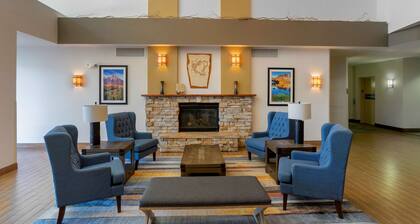 Best Western Plus Fossil Country Inn & Suites