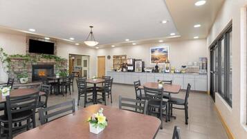 Petit déjeuner à emporter compris tous les jours