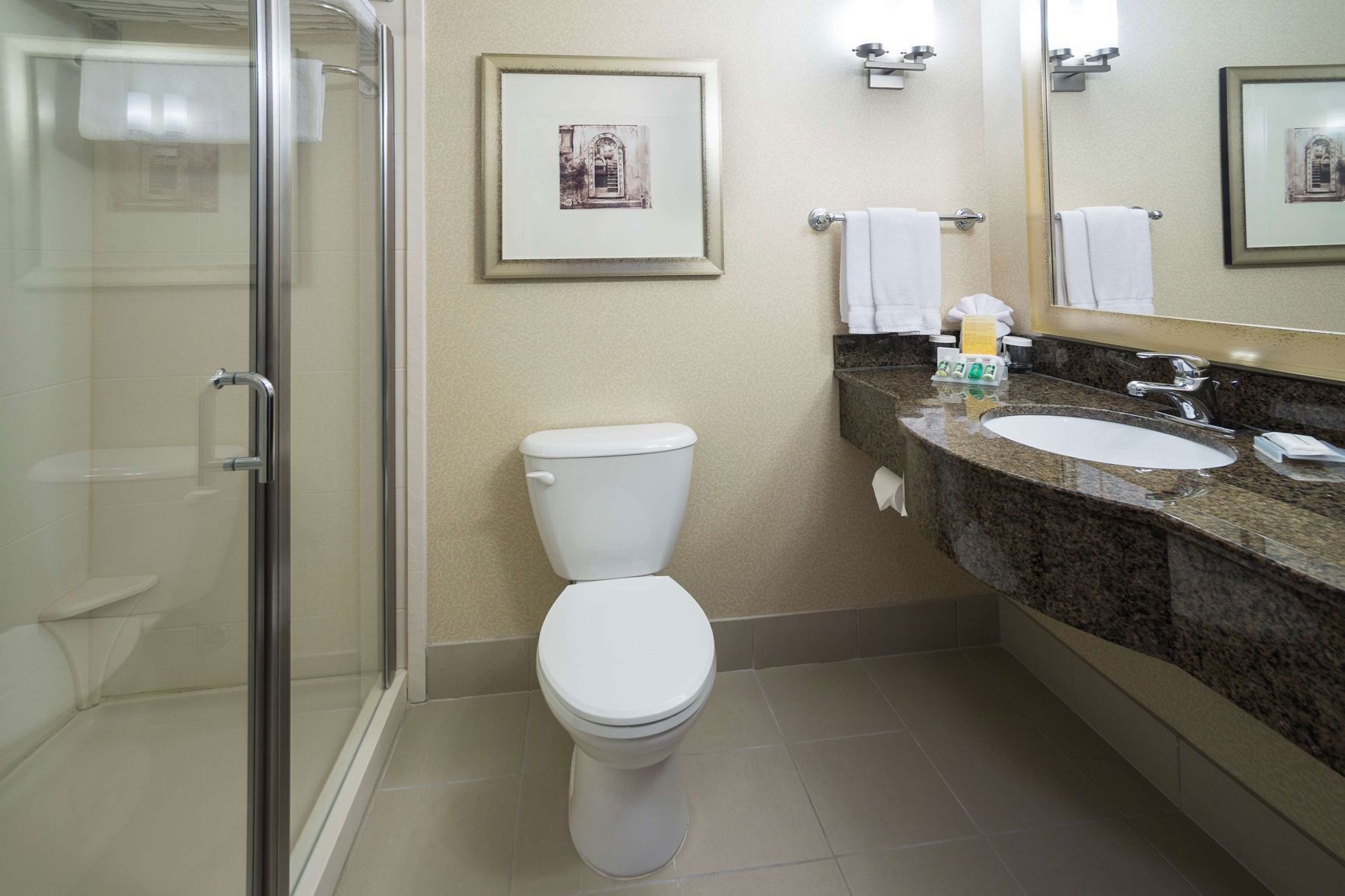Bathroom | Free toiletries, hair dryer, towels