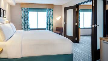 Presidential Suite, 1 King Bed | Down comforters, desk, blackout drapes, iron/ironing board