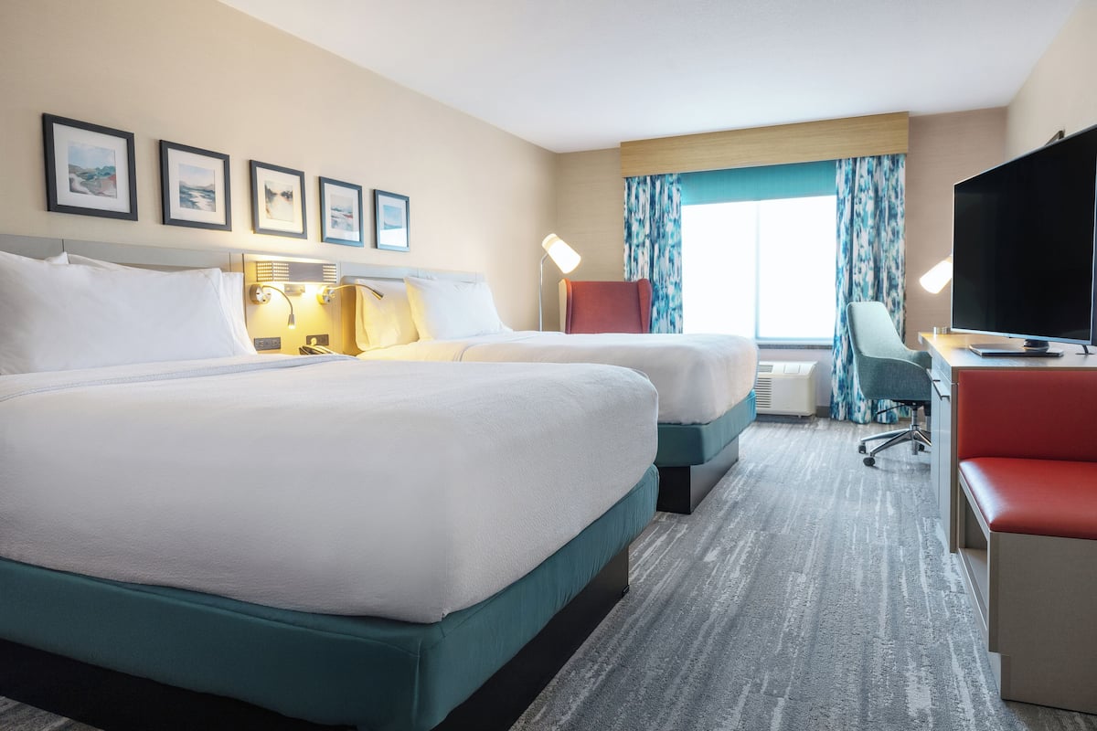 Two Queen Beds Evolution Room