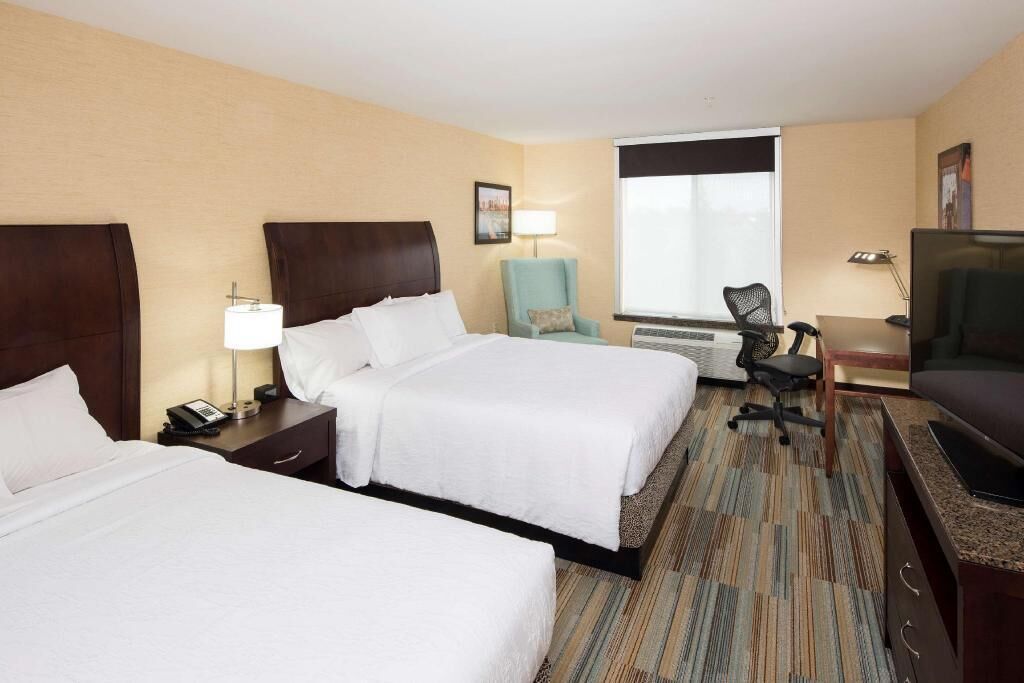 In-room safe, desk, iron/ironing board, free cribs/infant beds
