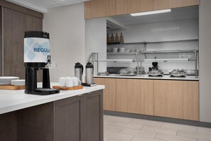 Daily full breakfast (USD 11.00 per person)