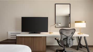 Sengetøy av topp kvalitet, dundyner og skrivebord