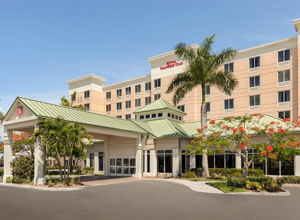 Exterior - Hilton Garden Inn Fort Myers Airport/FGCU (Fort Myers)