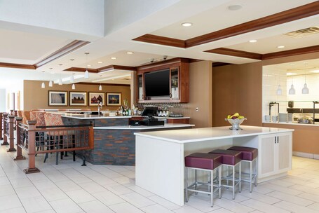 Hilton Garden Inn Indianapolis South Greenwood - Image 6