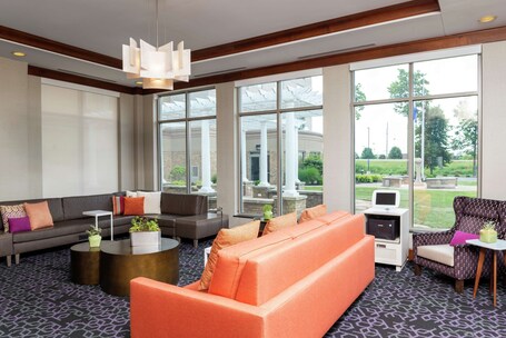 Hilton Garden Inn Indianapolis South Greenwood - Image 3
