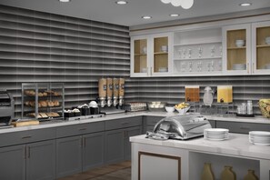 Free daily full breakfast 