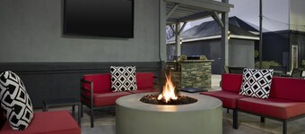 ホームウッド スイーツ バイ ヒルトン バーミンガム - サウスウェスト - リバーチェース - ガレリア