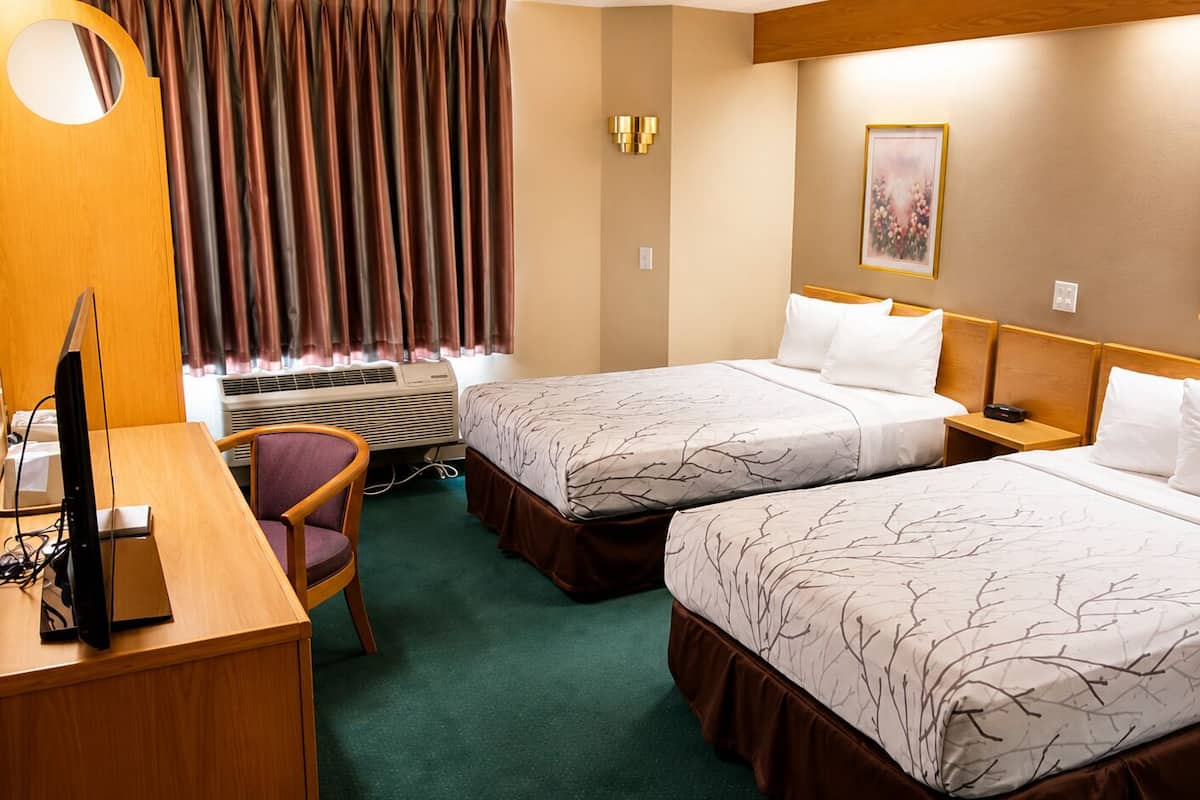 Standard Room, 2 Double Beds | Desk, free WiFi, bed sheets