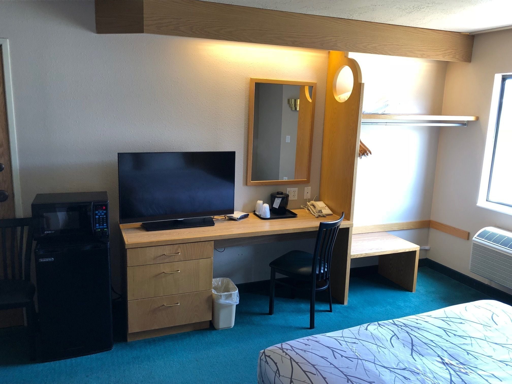 standard room, 1 queen bed, accessible | desk, free wifi