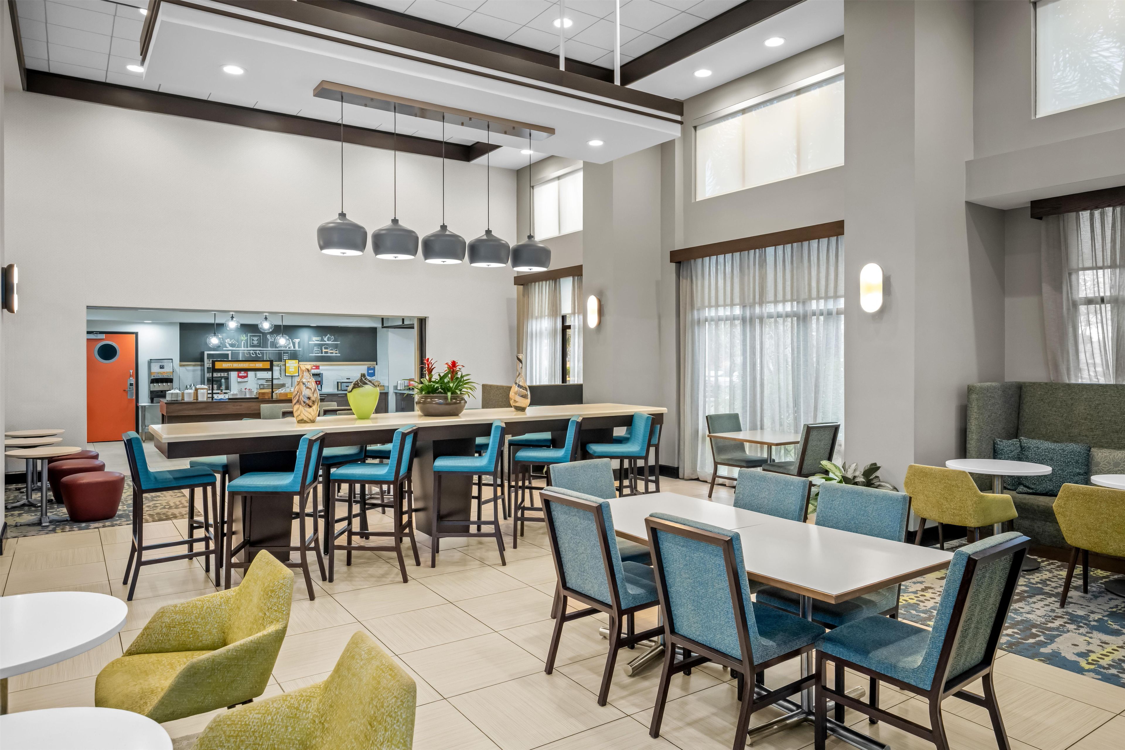 Breakfast area