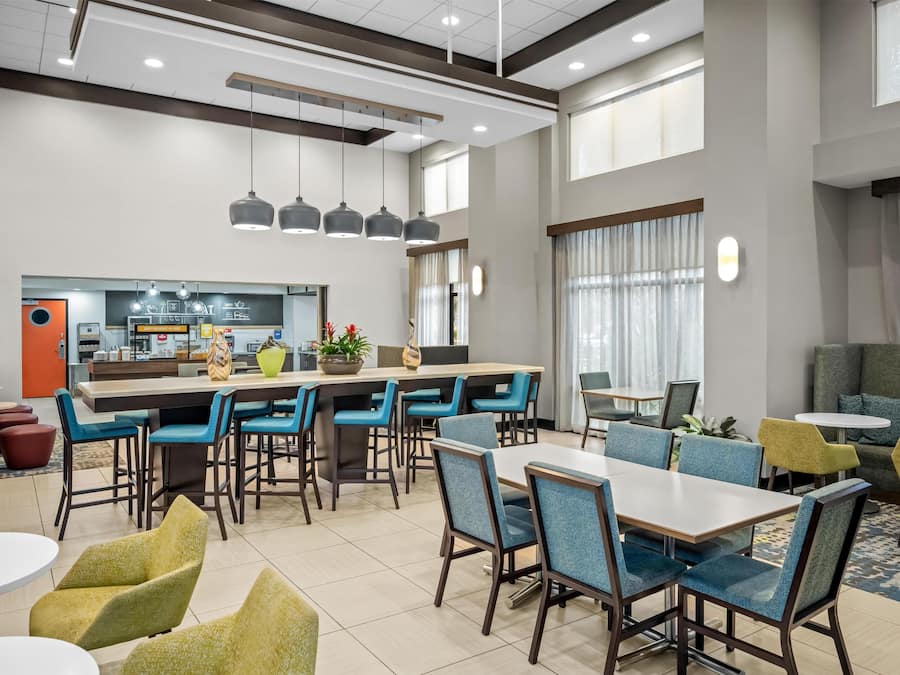 Frokostbuffé er inkludert hver dag